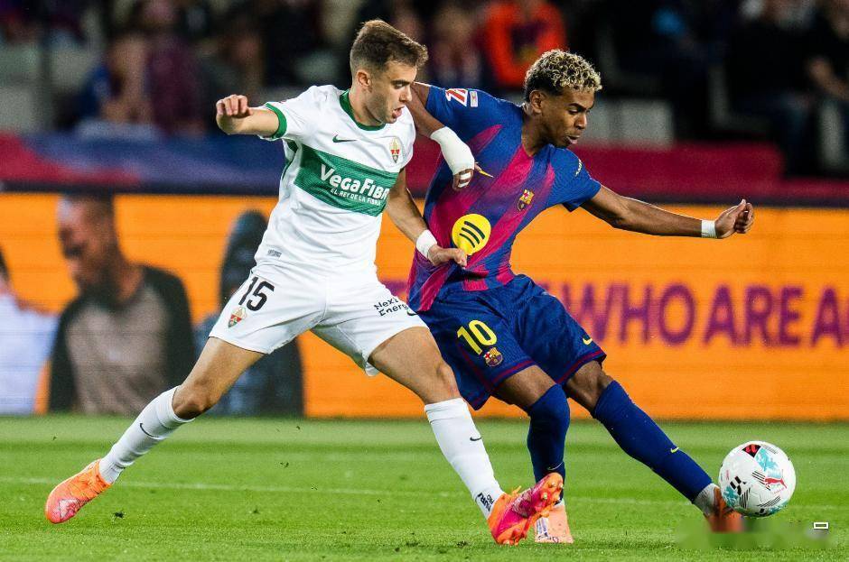 西甲：埃尔切对战奥萨苏纳，葡超：圣克拉拉挑战本菲卡，比分预测足球赛事分析